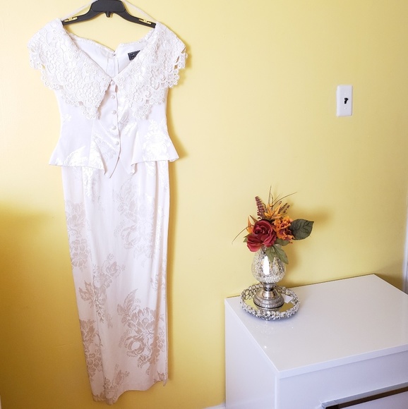 Vintage Ivory Dress, Cachet by Bari Protas - Picture 3 of 11